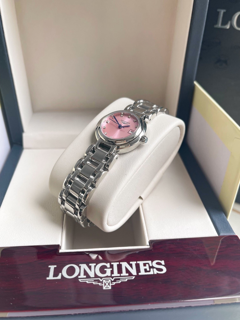 LONGINES